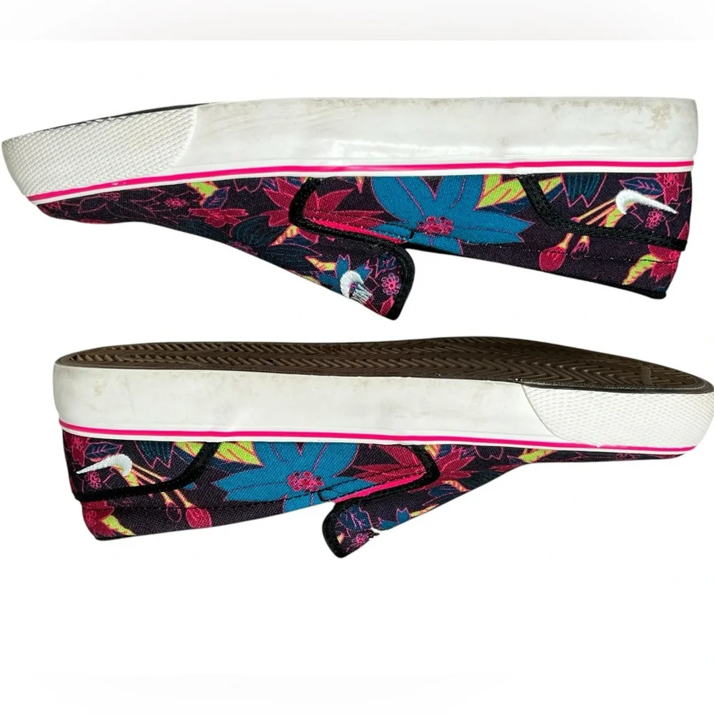 Nike Women’s Floral Toki Aloha‎ pack Slip On Canvas shoe sneaker Size 9.5
